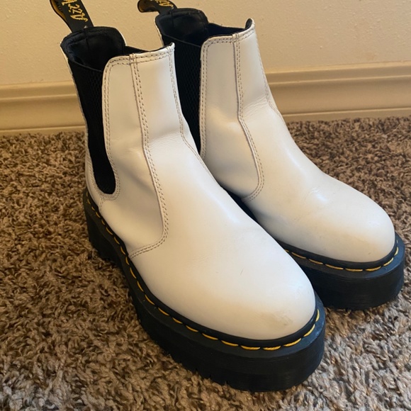 Dr Martens 2976 Bex Smooth Leather Platform Chelsea Boots - Picture 3 of 4